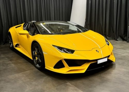 LAMBORGHINI EVO SPIDER 2023 Yallo-min